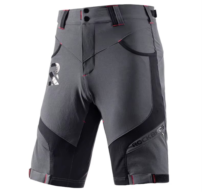 Short de ciclismo Rockbros YPK020 visto de frente, con las costuras rojas