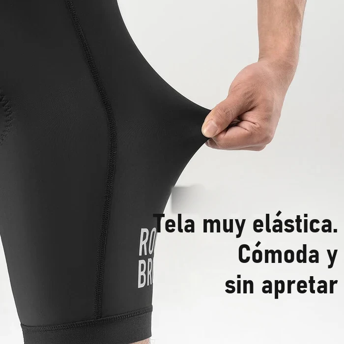 Mano estirando la tela del culotte Rockbros YDDK001 a la altura del muslo