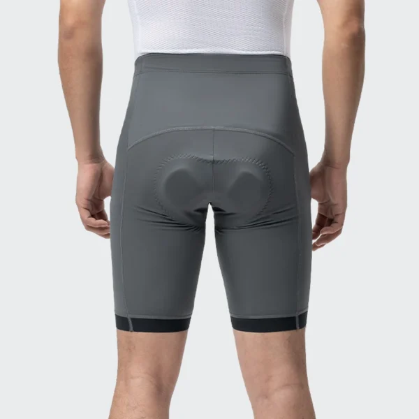 Culotte de ciclismo Rockbros gris de espaldas en primer plano, con la badana acolchada y el ribete negro