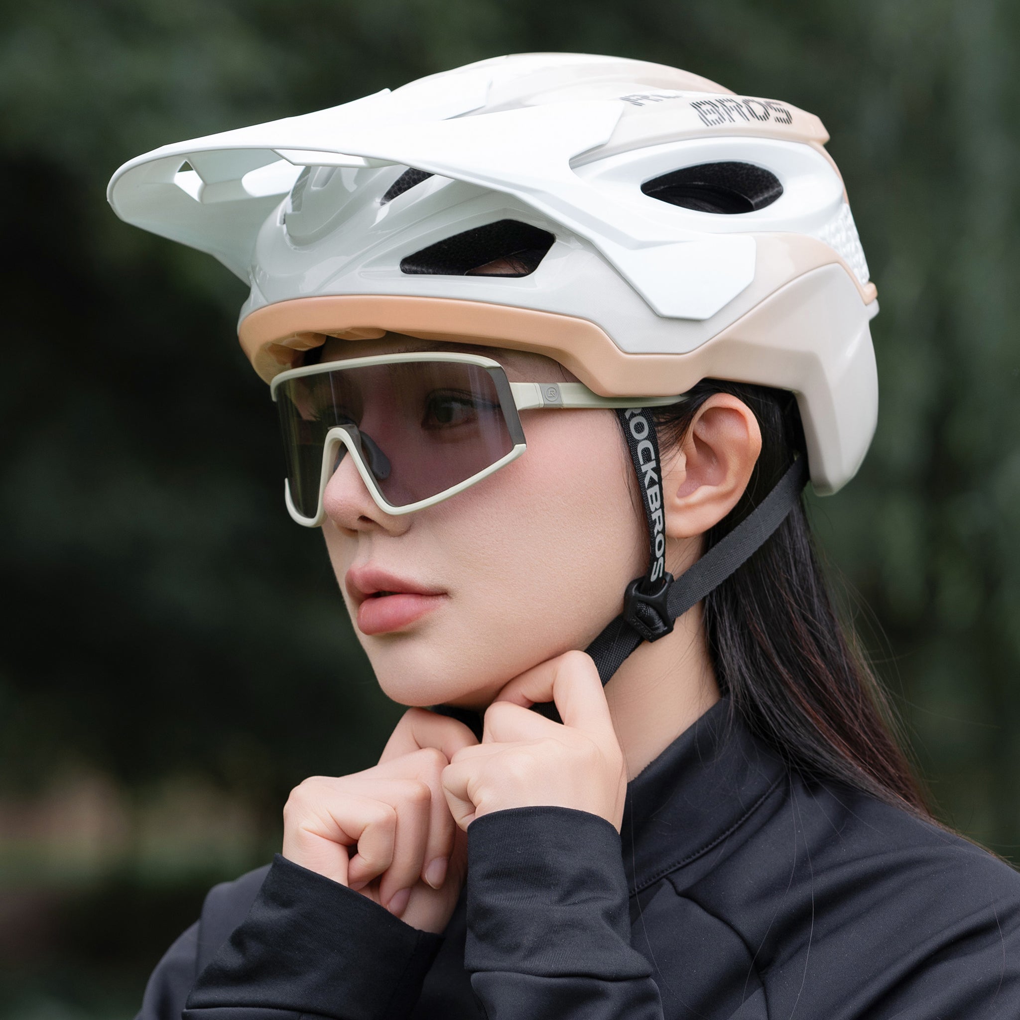 Casco Bicicleta MTB Ligero Ventilado ROCKBROS