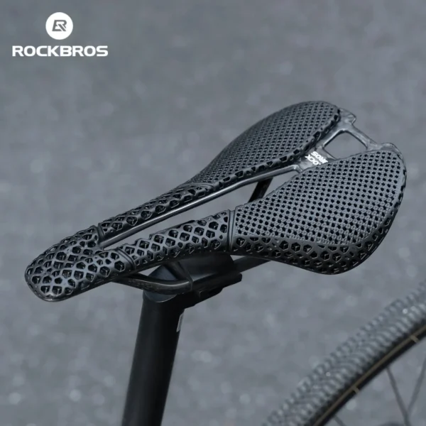 Asiento Rockbros RB-9001 instalado en una bicicleta de ruta