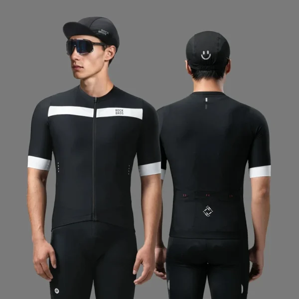 Ciclista con el jersey Rockbros ZHW3300 negro, de frente y de espalda